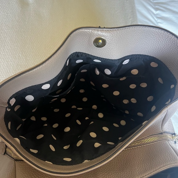 Anne Klein Leather handbag, like new. Excellent condition. Gold hardware. - Picture 8 of 12